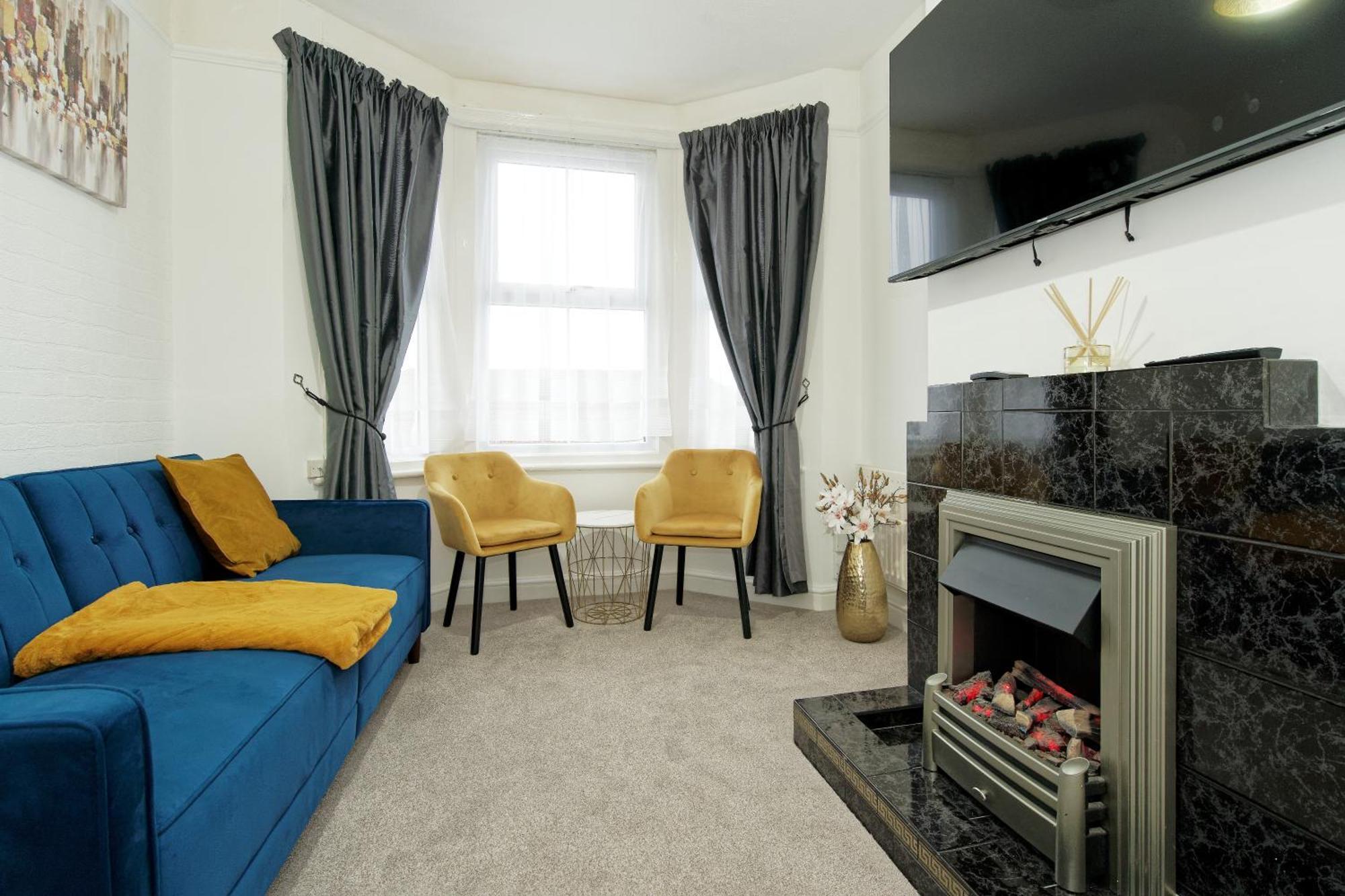 Apartmán Lovely Luxury 3 Bed House Chatham  Exteriér fotografie