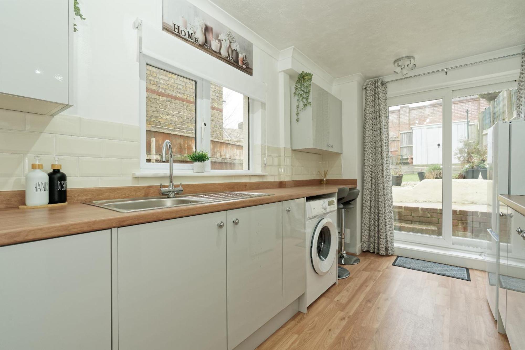 Apartmán Lovely Luxury 3 Bed House Chatham  Exteriér fotografie