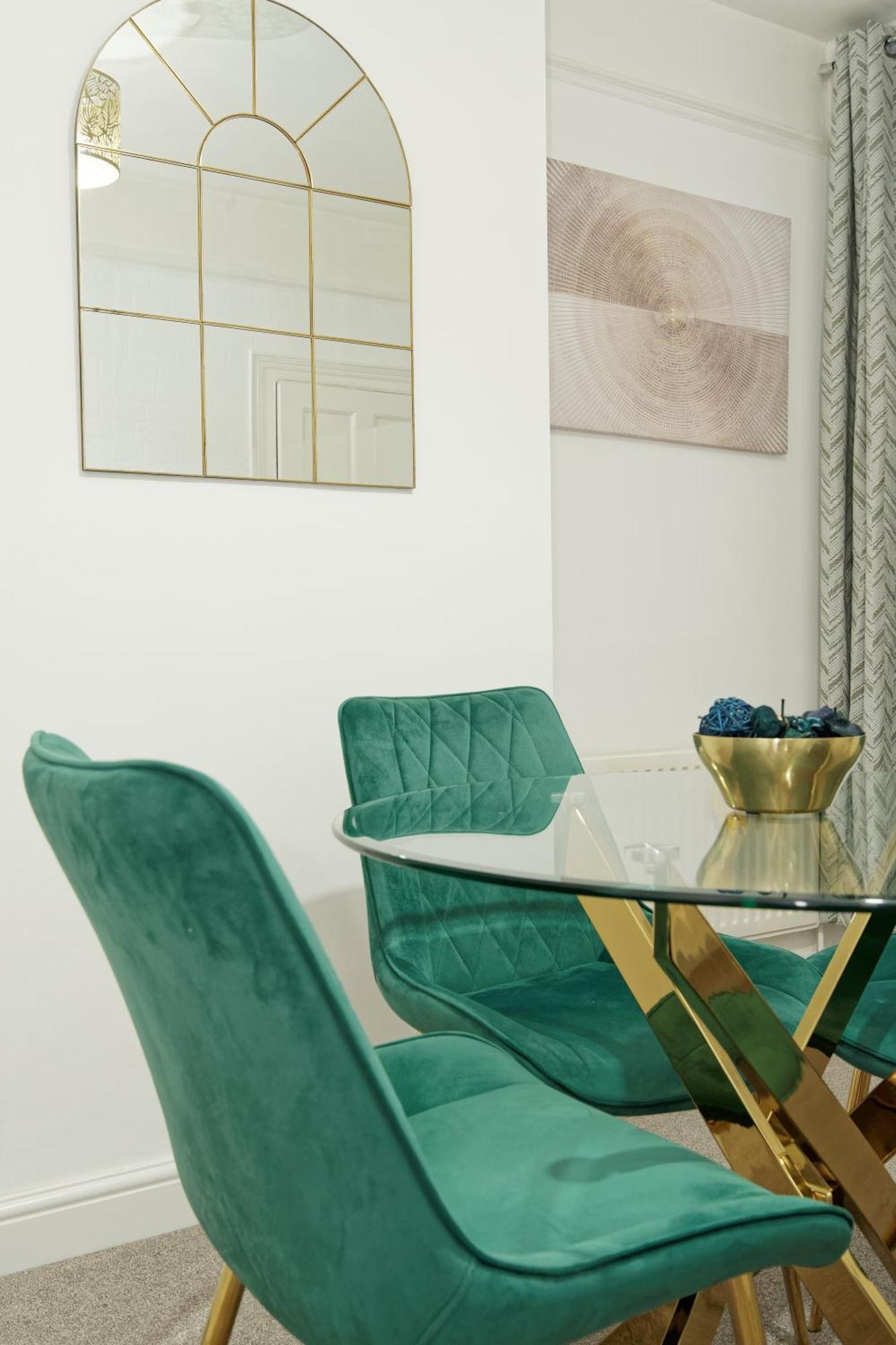 Apartmán Lovely Luxury 3 Bed House Chatham  Exteriér fotografie